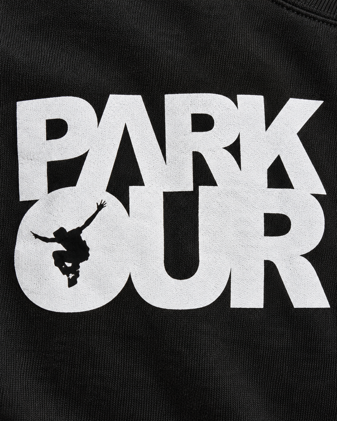 Sweatshirt m/ Parkour box, sort/hvid – nærbillede af logo og materiale
