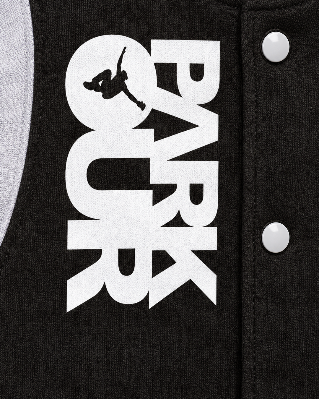 College jakke med Parkour box, sort – nærbillede af logo og materiale