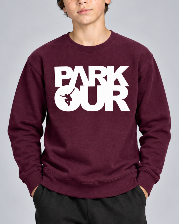 Bordeaux/hvid Parkour-sweatshirt – detalje af tryk og materiale. Øvrig styling købes separat.