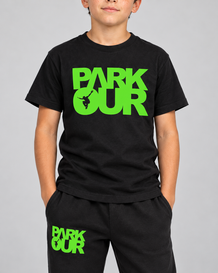 Parkour T-shirt og bukser, sort/grøn – detalje af tryk og materiale