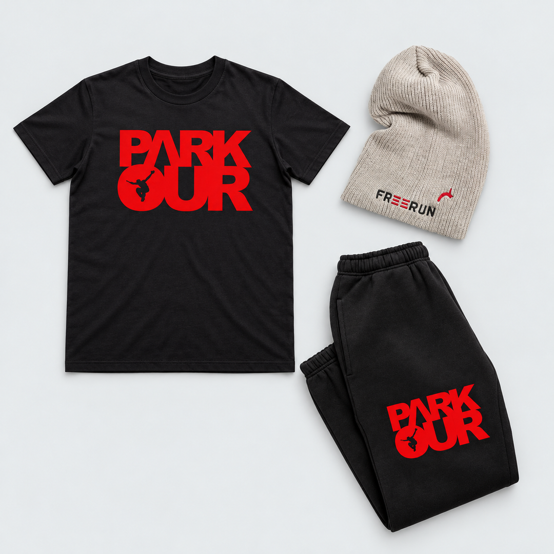 Parkour Startpakke - Small, sort/rød – produktfoto på lys grå baggrund