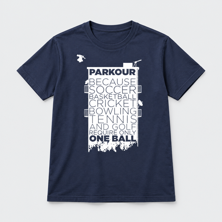 "Parkour Takes BALLS" T-shirt – Mørkeblå – produktfoto på lys grå baggrund